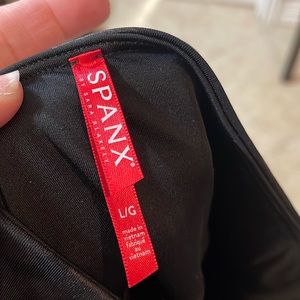 Black Camo leggings. SPANX